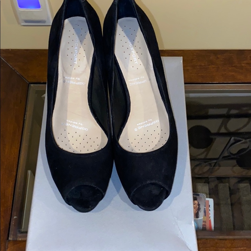 ROKCPORT OPEN TOE HEEL!